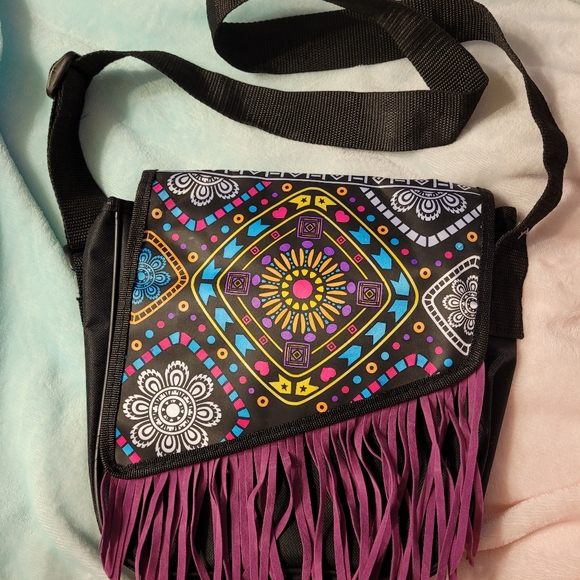 Fringe multi color satchel type purse - Picture 2 of 6
